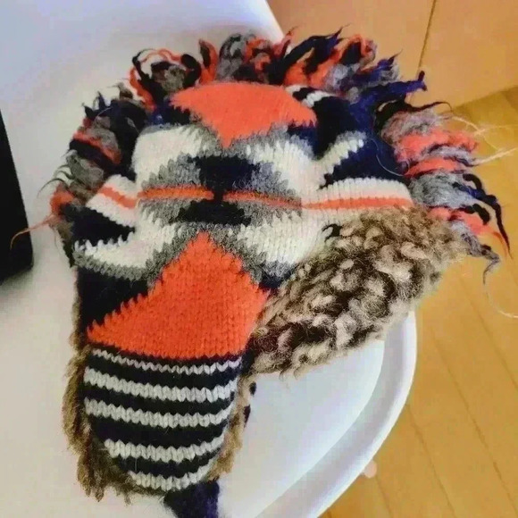 AMERICAN EAGLE OUTFITTERS Trapper Hat One Size Knit Hat ChulloUnisex - Picture 7 of 14